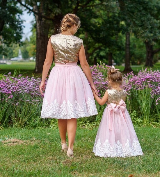 100 tolle Mutter Tochter Kleid Ideen und Styling Tipps gold und rosa kleid tüll mutti kind