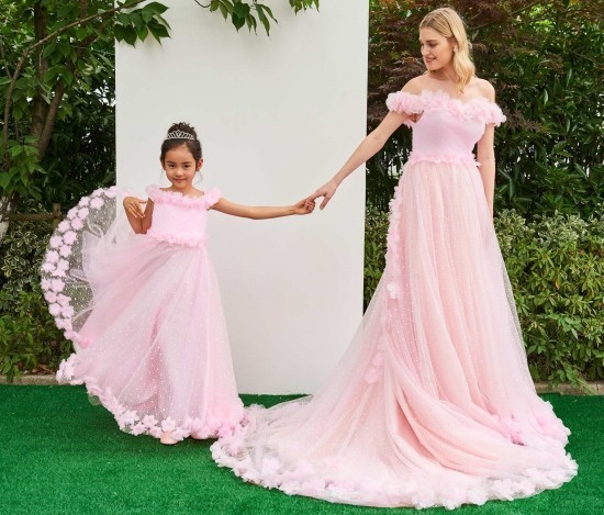 100 tolle Mutter Tochter Kleid Ideen und Styling Tipps rosa langes kleid hochzeit feier tüll