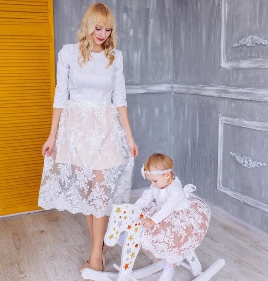 100 tolle Mutter Tochter Kleid Ideen und Styling Tipps spitze floral elegant in weiß