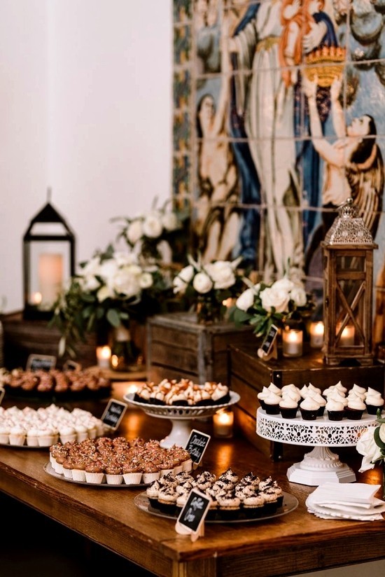 75 Obstkisten Deko Ideen zur rustikalen Hochzeit buffet mit herzhaftes fingerfood