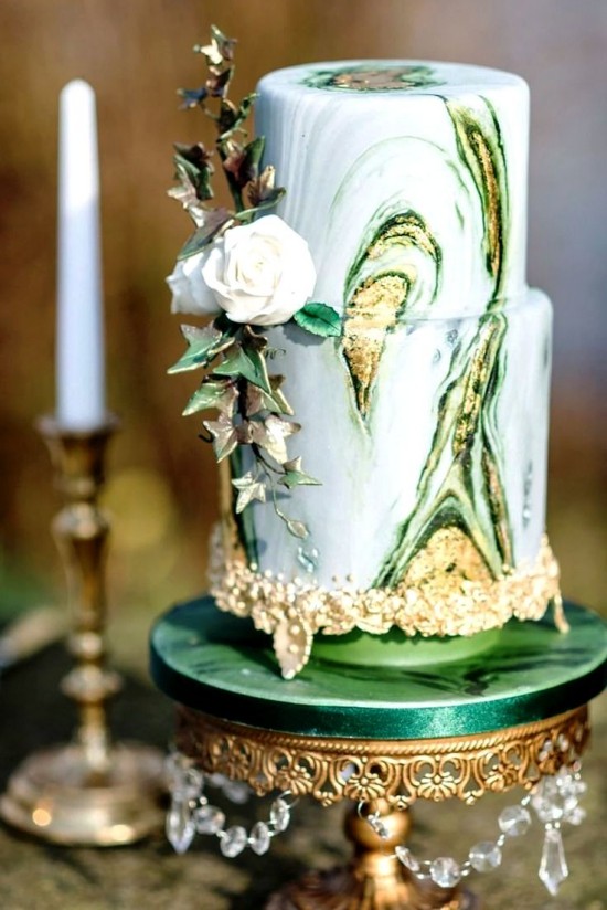 80 Hochzeitstorten-Deko Ideen und Tipps marmor torte grün trendy