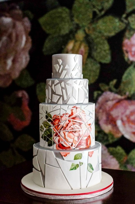 80 Hochzeitstorten-Deko Ideen und Tipps mosaik glasmalerei torte rose
