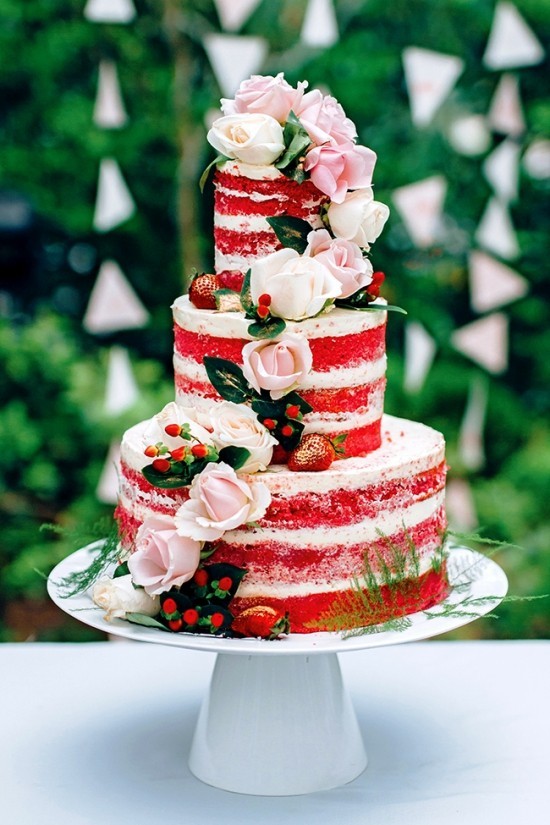 80 Hochzeitstorten-Deko Ideen und Tipps naked cake red velvet rosen