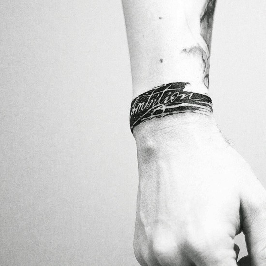 männer armband tattoo ideen männer tattoos