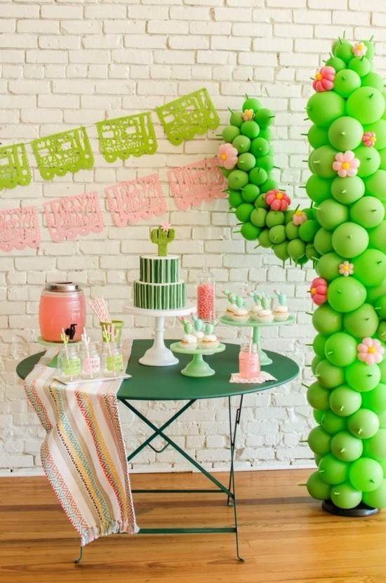 100 liebliche Babyparty Deko Ideen und Organisationstipps moderne deko mit kaktus ballons