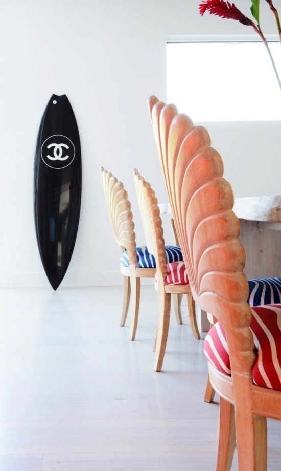 100 sommerliche und nautische Surfbrett Deko Ideen nautische deko stühle wie muscheln schwarzes brett