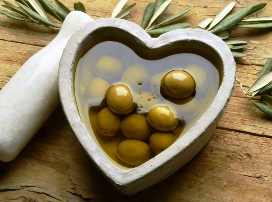 Cholesterin senken auf natürliche Weise vor allem olivenöl gebrauchen