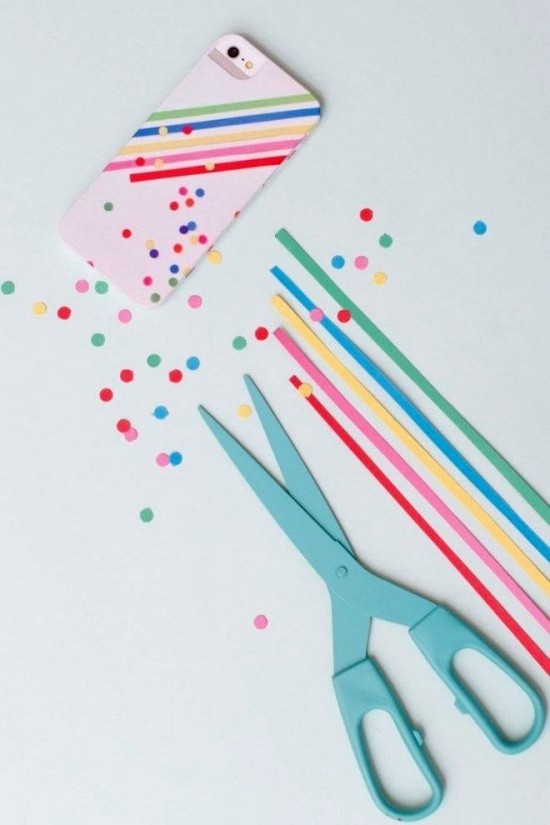 Handyhülle designen leicht gemacht – 100 kreative Ideen zum Selbermachen bunte streifen konfetti optik