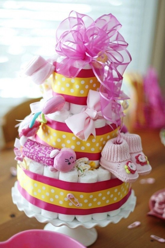 100 niedliche Ideen und leichte Anleitung zum Windeltorte Basteln mädchen babyparty torte in rosa und gelb
