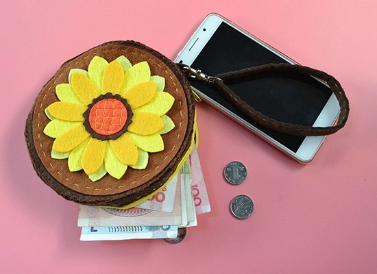 80 umwerfende Ideen und 2 einfache Anleitungen zum Sonnenblume Basteln geldbörse aus filz handtasche