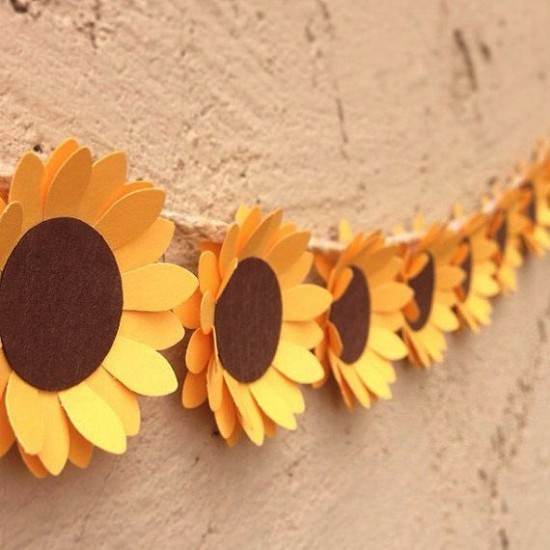 80 umwerfende Ideen und 2 einfache Anleitungen zum Sonnenblume Basteln girlande aus papier blumen einfach