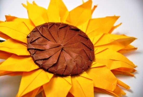 80 umwerfende Ideen und 2 einfache Anleitungen zum Sonnenblume Basteln große origami blume falten