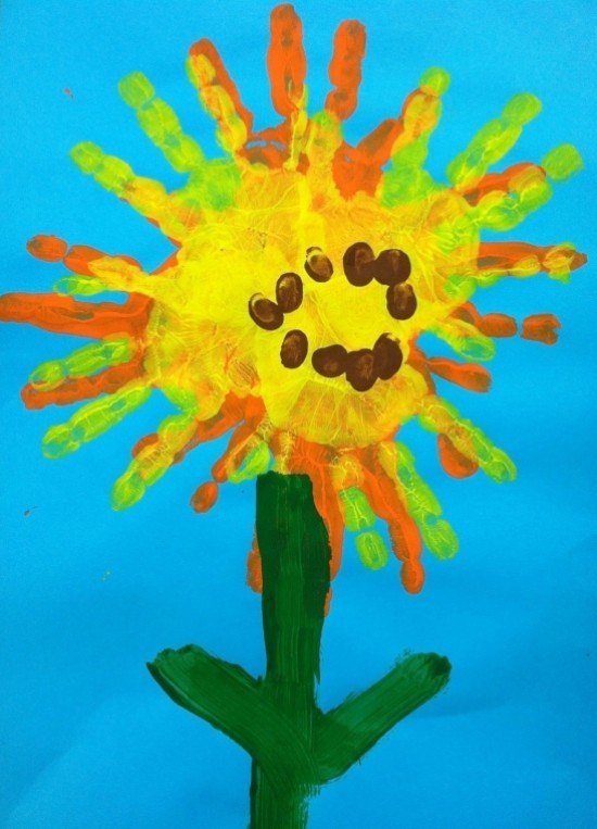 80 umwerfende Ideen und 2 einfache Anleitungen zum Sonnenblume Basteln kinder malen zeichnung mit händen