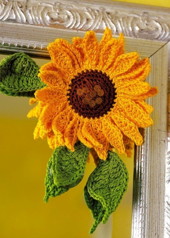 80 umwerfende Ideen und 2 einfache Anleitungen zum Sonnenblume Basteln sonnenblume häckeln spiegel deko
