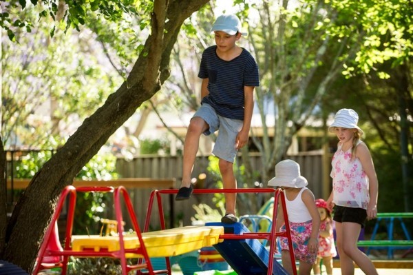 Klettergerüst Garten Spielgeräte klettern Kinderspiele