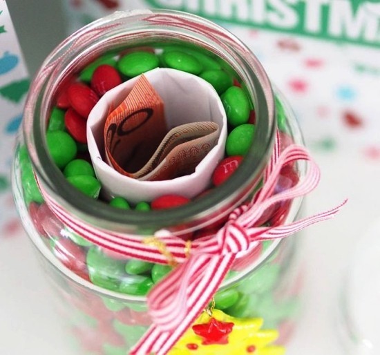 Pfiffige und praktische Geldgeschenke basteln bonbon glas mit überraschung