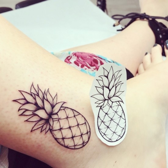 85 sinnvolle Knöchel Tattoo Ideen für Frauen ananas obst linien form