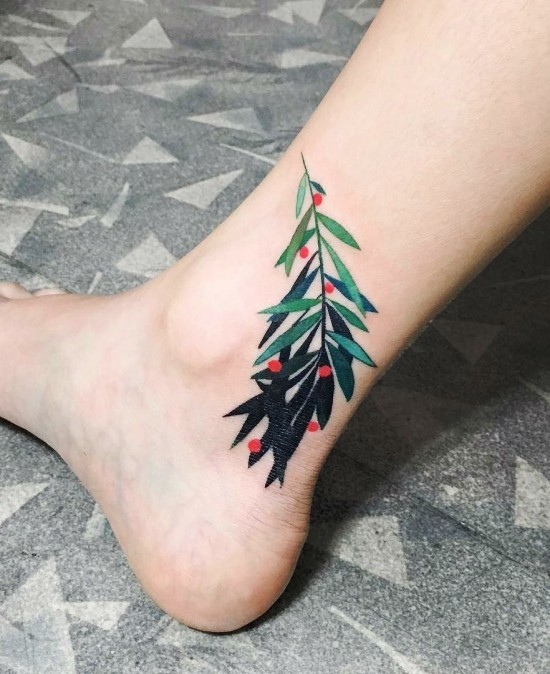 85 sinnvolle Knöchel Tattoo Ideen für Frauen zweig oliven baum frieden