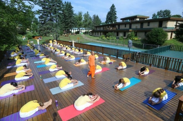yoga vedanta sivananda ashram indien yogauntericht