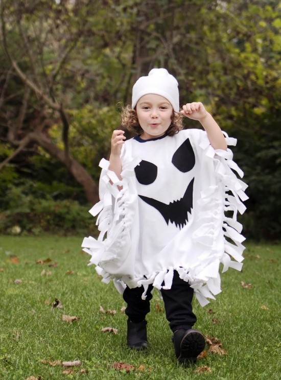 Ideen zum Gespenster Basteln geister kostüm poncho kinder