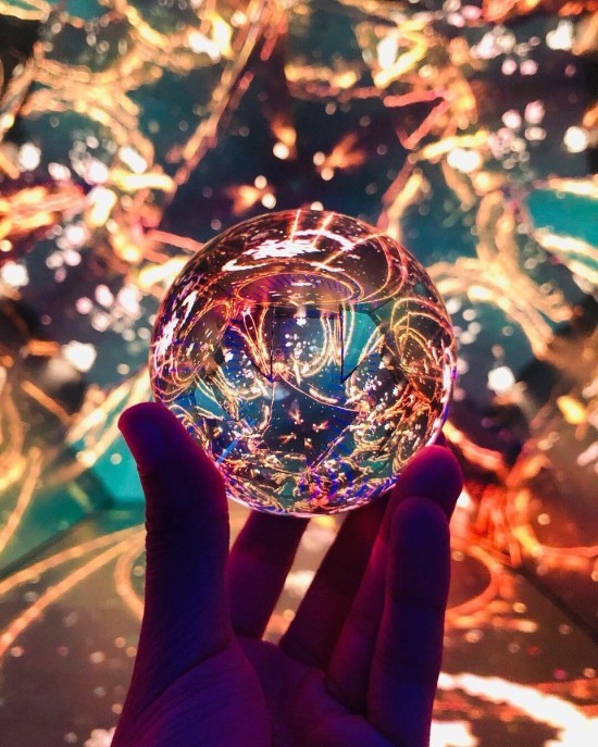 Geheimnisse der Glaskugel Fotografie – Tipps und Ideen abstrakte lichter in glaskugel
