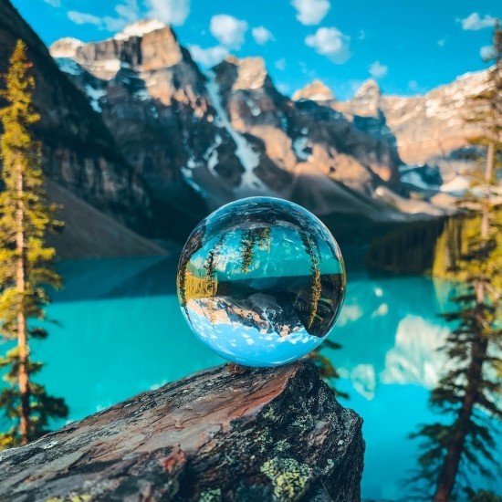 Geheimnisse der Glaskugel Fotografie – Tipps und Ideen gebirgen landschaft mit blauer see