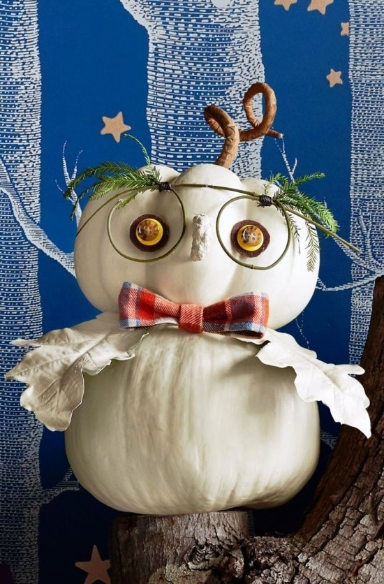 Halloween Kürbis bemalen – 140 künstlerische Ideen und Anleitungen lustige eule aus weißen kürbissen