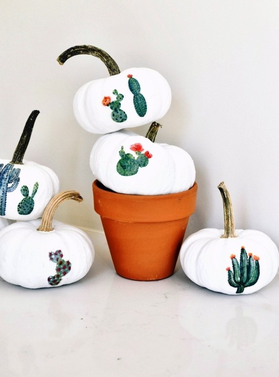 Halloween Kürbis bemalen – 140 künstlerische Ideen und Anleitungen mini kaktus garten weiße kürbisse