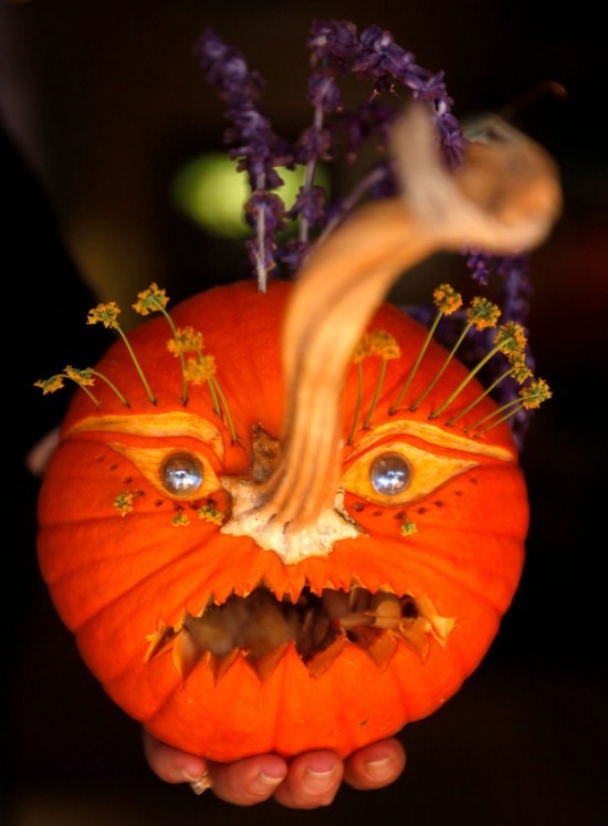 Halloween Kürbis schnitzen – 70 Ideen und Tipps gruseliges gesicht hexe
