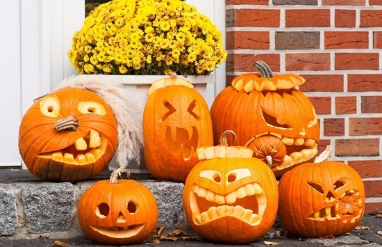 Halloween Kürbis schnitzen – 70 Ideen und Tipps mehrere kürbis designs