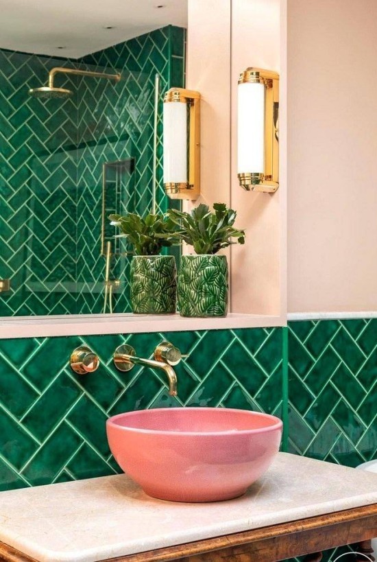 Ist die Wandfarbe Dunkelgrün richtig für Sie Design-Tipps und Ideen badezimmer grüne wände rosa waschbecken
