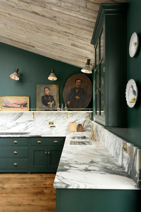Ist die Wandfarbe Dunkelgrün richtig für Sie Design-Tipps und Ideen küche retro mit marmor