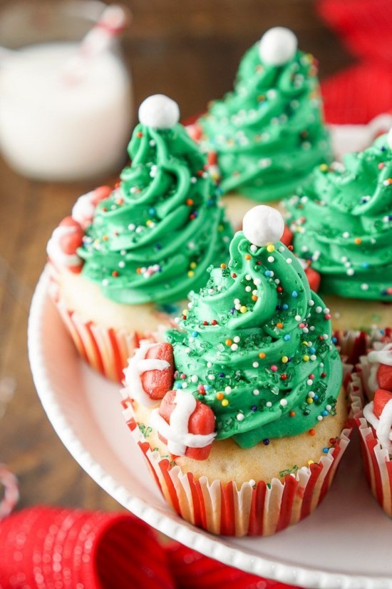 Weihnachtliche Muffins selber backen und dekorieren muffins wie christbäume und geschenke