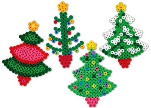 Mit Bügelperlen zu Weihnachten basteln 60 Ideen und Tipps unterschiedliche christbaum designs