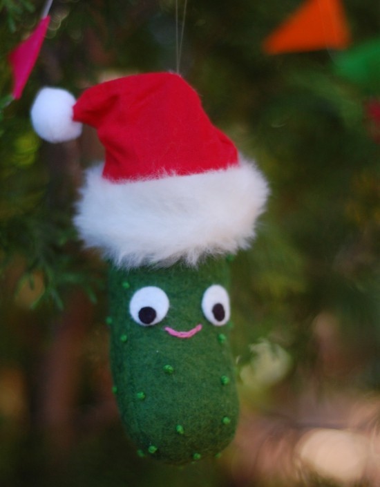 Weihnachtsgurke Steckt Wahrheit hinter dieser ausgefallenen Tradition niedliche gewürzgurke mit mütze
