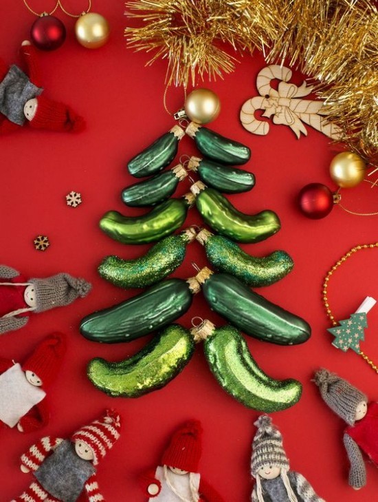 Weihnachtsgurke Steckt Wahrheit hinter dieser ausgefallenen Tradition weihnachtsbaum aus lustigen weihnachtsgurken