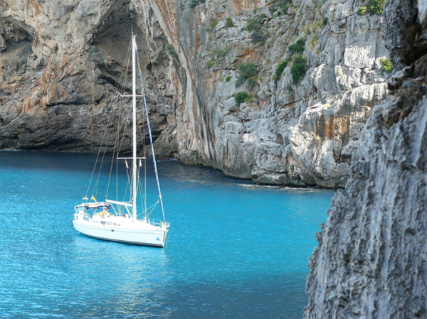 Einen abenteuerlichen Urlaub auf Mallorca erleben Motorboot