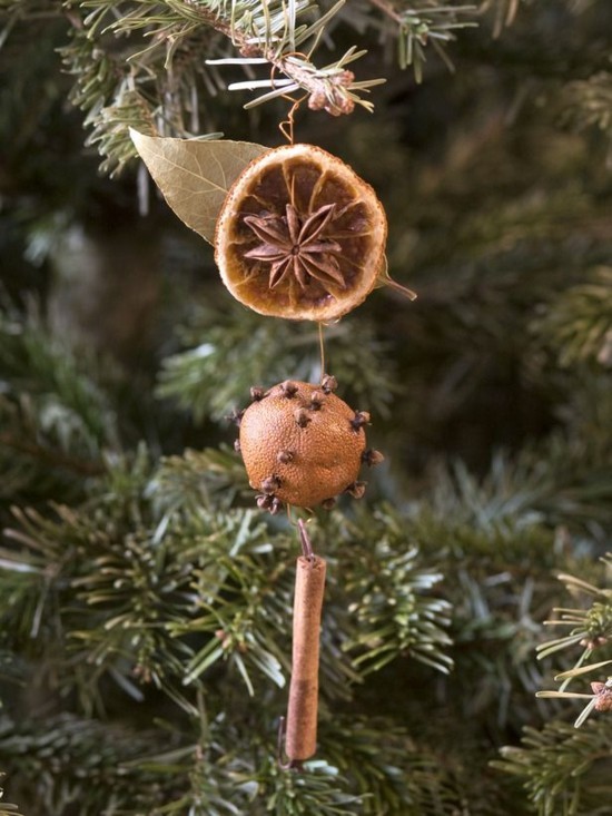 orangenscheiben trocknen weihnachtsdeko ideen tannenbaumschmuck