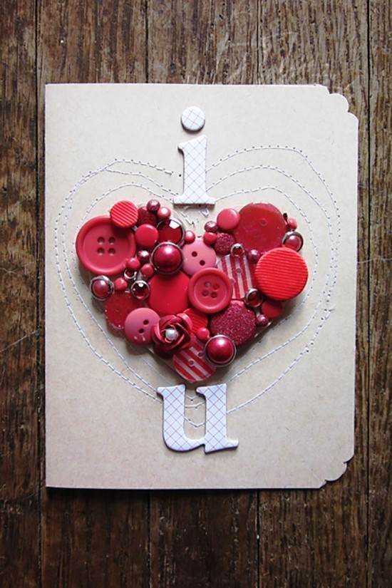So gestalten Sie die beste Valentinskarte zum 14. Februar herz aus knöpfen einfach