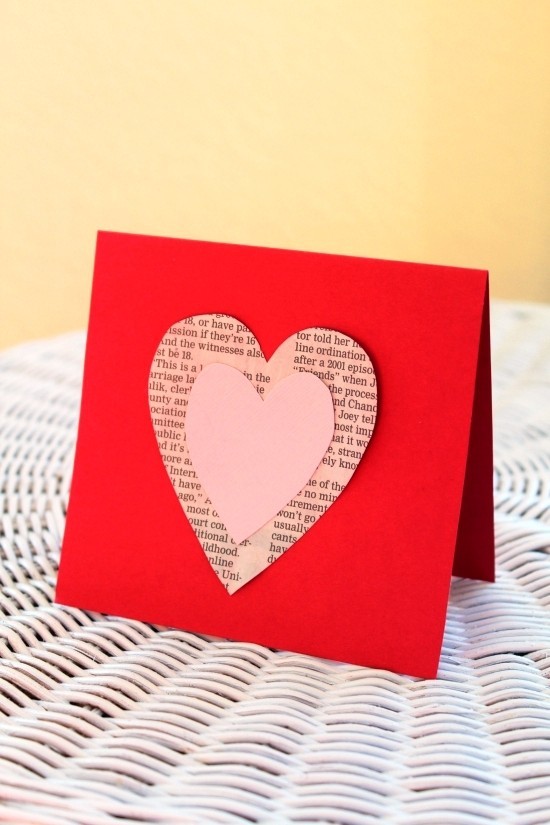 So gestalten Sie die beste Valentinskarte zum 14. Februar liebesgrüße karte einfach zeitungsschnitt