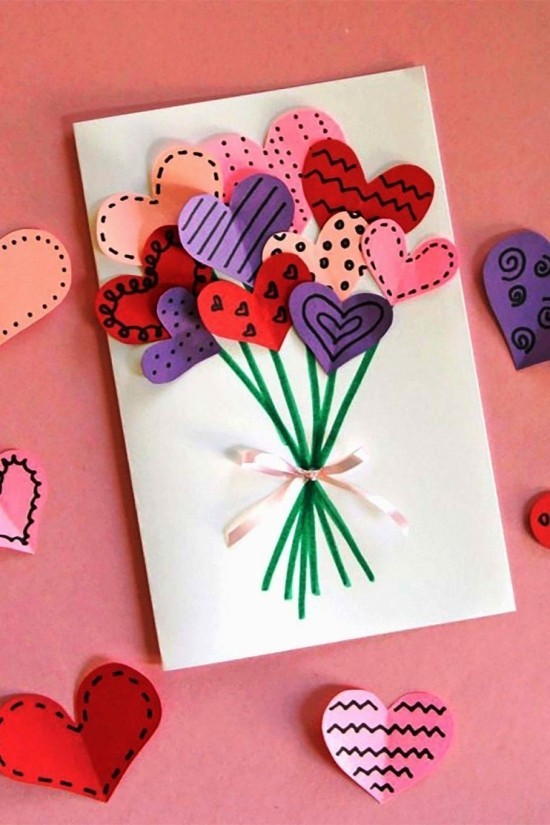 So gestalten Sie die beste Valentinskarte zum 14. Februar papier herzen strauß diy