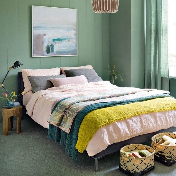 Schicke Schlafzimmer Farbideen für einen gesunden Schlaf modern und naturnahe in grün