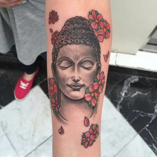 frauen tattoo ideen kirschblüten tattoo