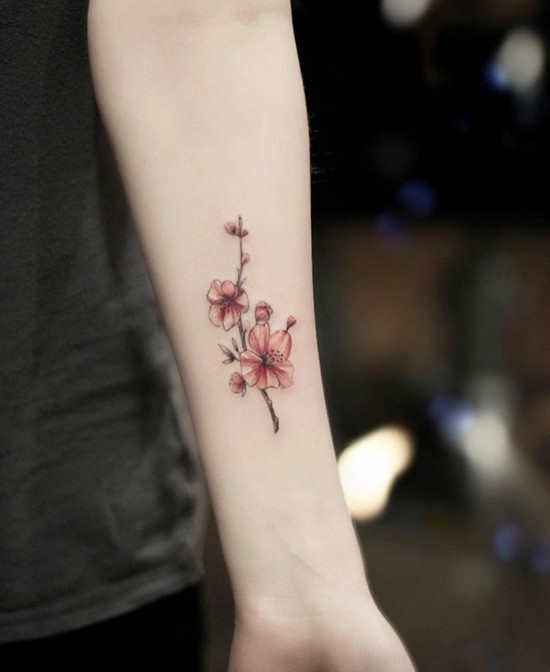 frauentattoo ideen kirschblüten tattoo