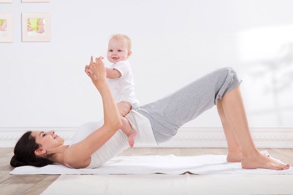 Beckenboden Übungen für Zuhause – Die besten Übungen für Damen übungen für beckenboden mit baby