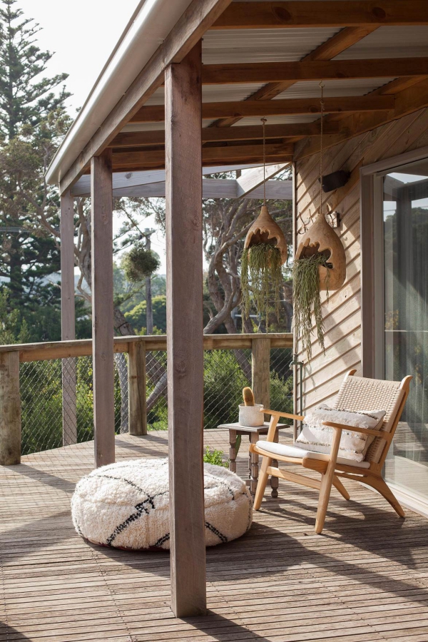 Terrassen Deko Ideen für große und kleine Außenbereiche großer balkon patio sitzkissen