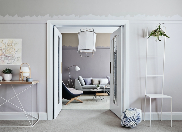 Wandfarbe Hellgrau und wie Sie sie richtig einsetzen modernes wohnzimmer flur hellgrau