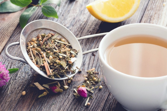 hausmittel gegen sodbrennen tee trinken gesund