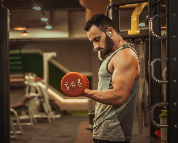 Dukan Diät – Wie gesund ist der neue Trend Vor- und Nachteile sport treiben gewicht verlieren muskelmasse