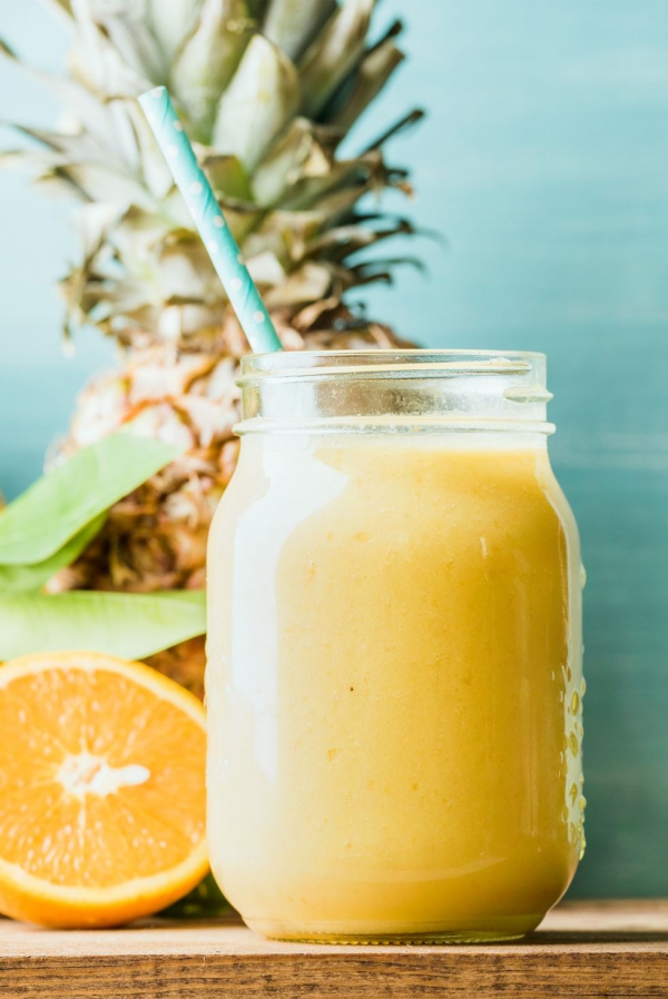 Gesunde, köstliche und schnelle Smoothie Rezepte für den Sommer orangen ananas smoothie gesund lecker